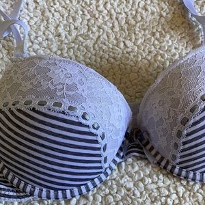 34B Padded Bra